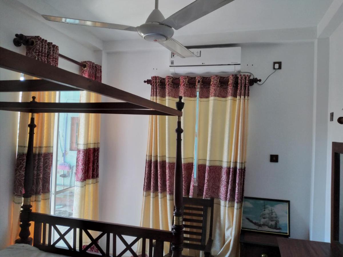 Golden Villa Ambalangoda  Esterno foto