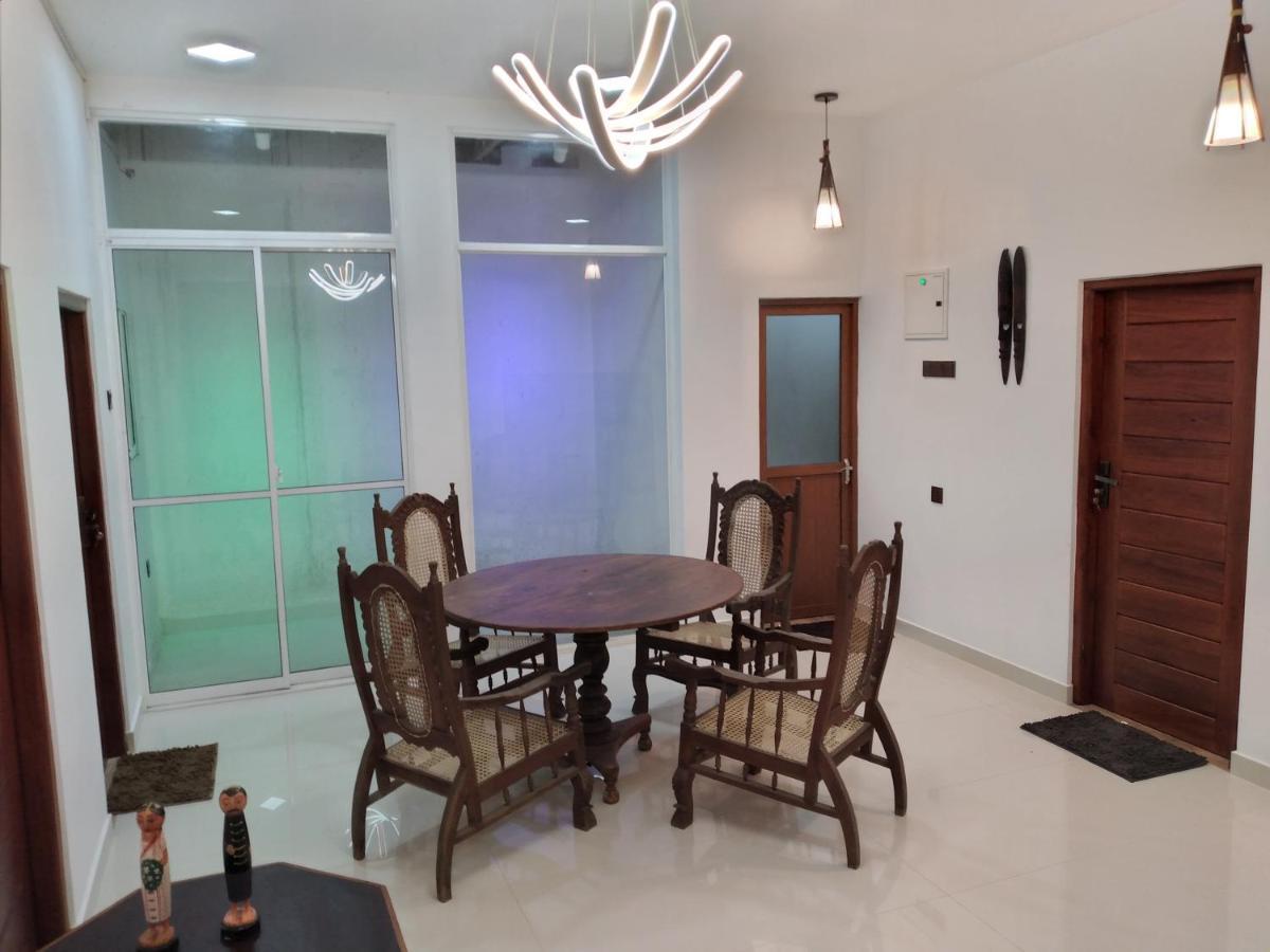 Golden Villa Ambalangoda  Esterno foto